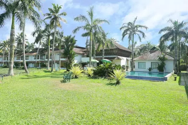 Manor Back Water Resort