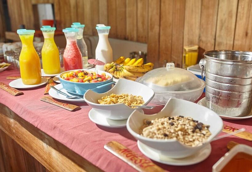 Ocean Vida Beach And Dive Resort