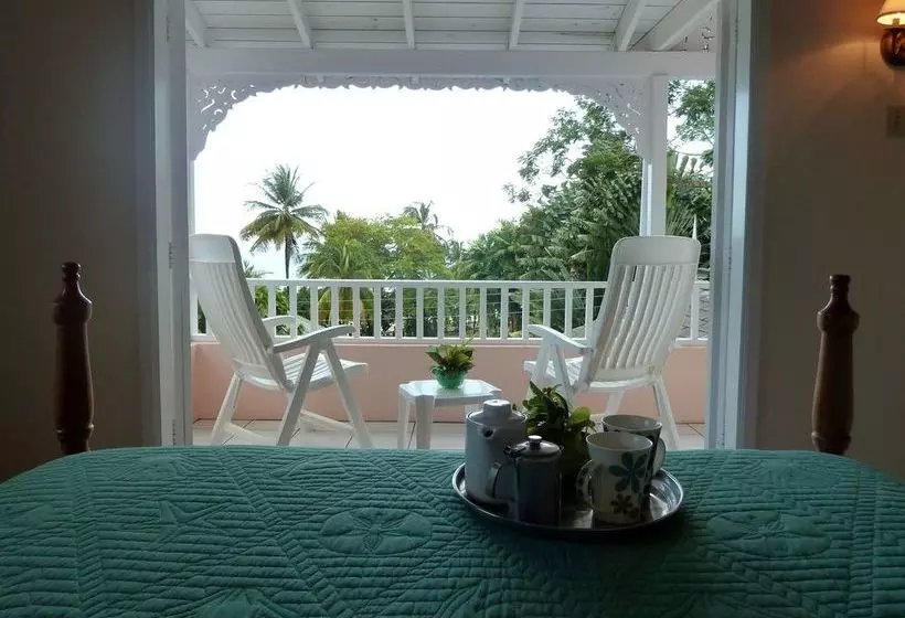 Plantation Beach Villas