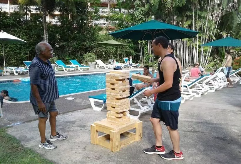 Plantation Beach Villas