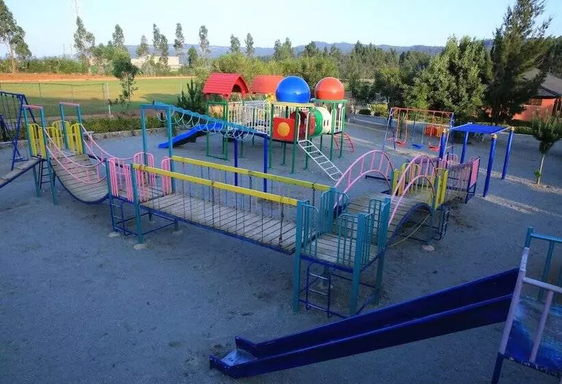 استراحتگاه Yaya Africa Athletics Village