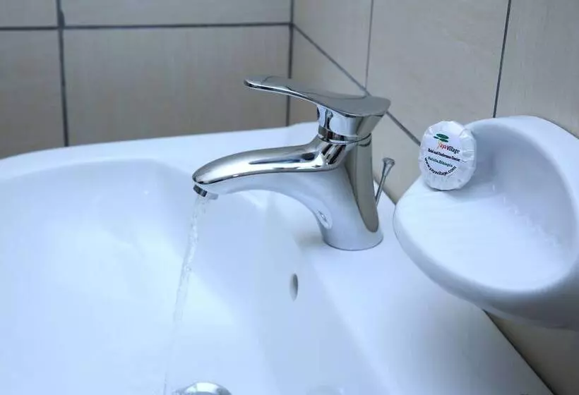 استراحتگاه Yaya Africa Athletics Village