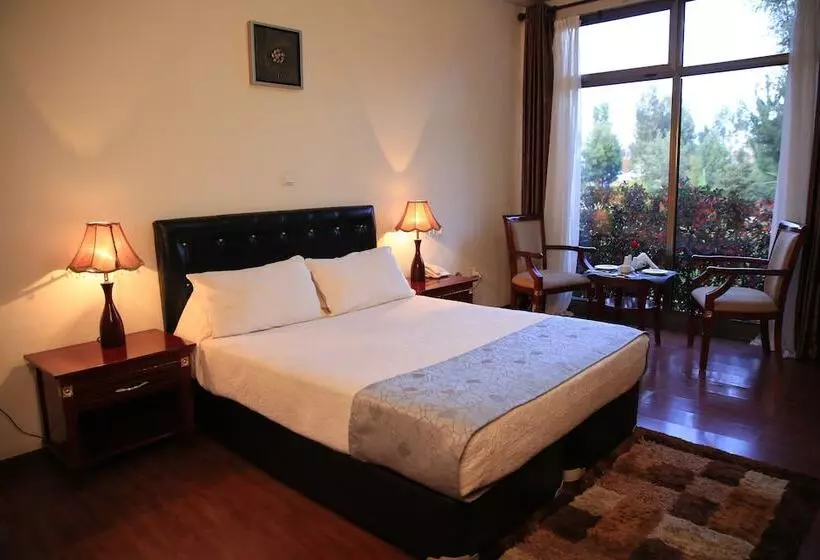 استراحتگاه Yaya Africa Athletics Village