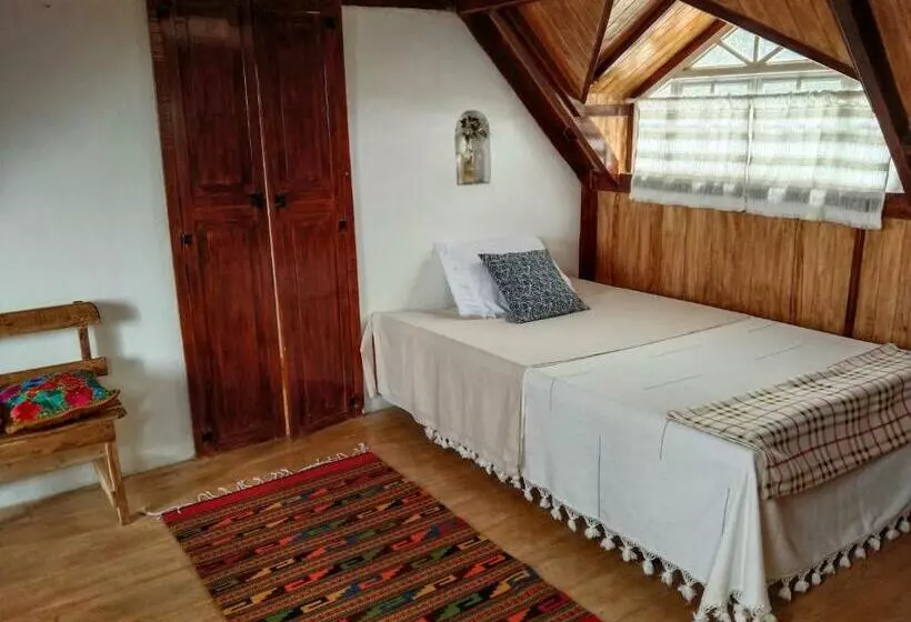 Aamiaismajoitus (B&B) Cabañita Con Cocineta Y Vista A La Montaña