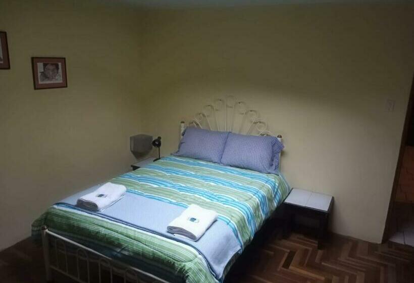 민박 La Librería Rooms Coffee & Books