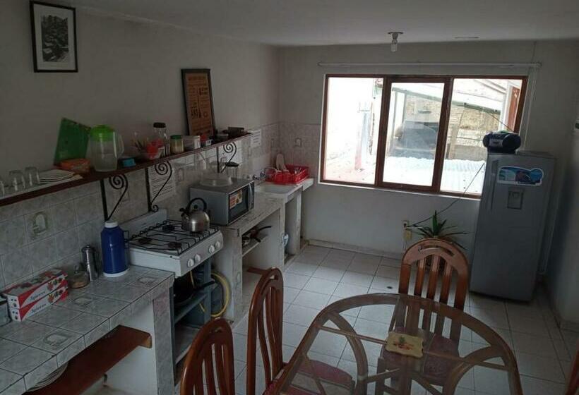 민박 La Librería Rooms Coffee & Books