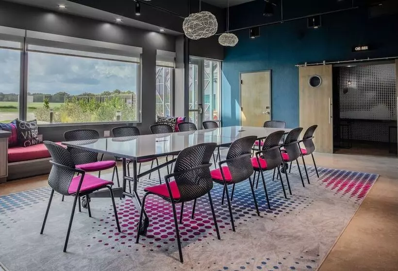 ホテル Aloft Dallas Arlington South
