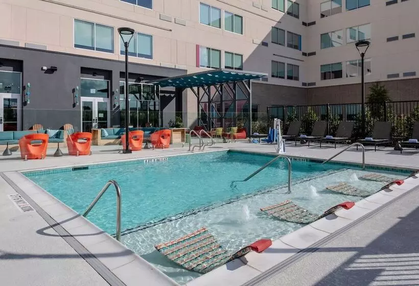 ホテル Aloft Dallas Arlington South