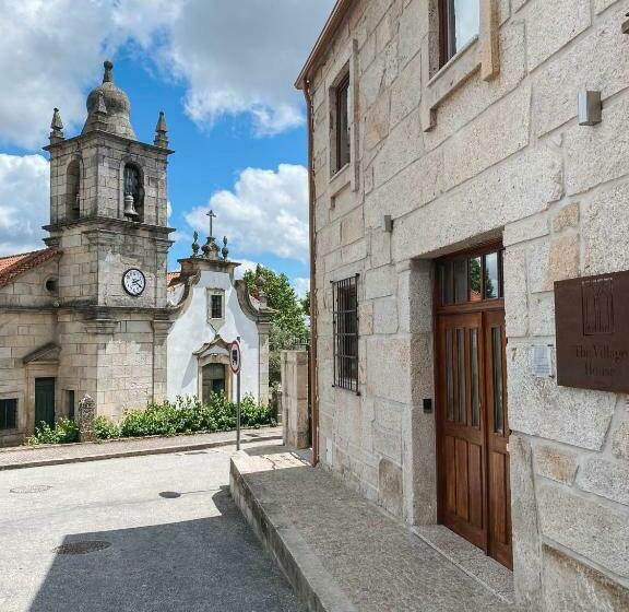 Отель The Village House By Cdv