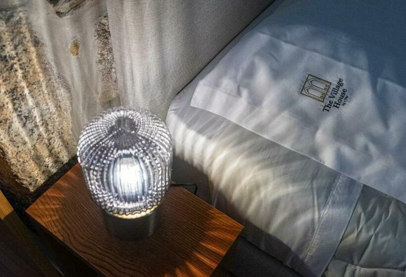 Отель The Village House By Cdv