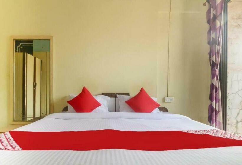 Ghansar Lodge Hotel In Mhasla