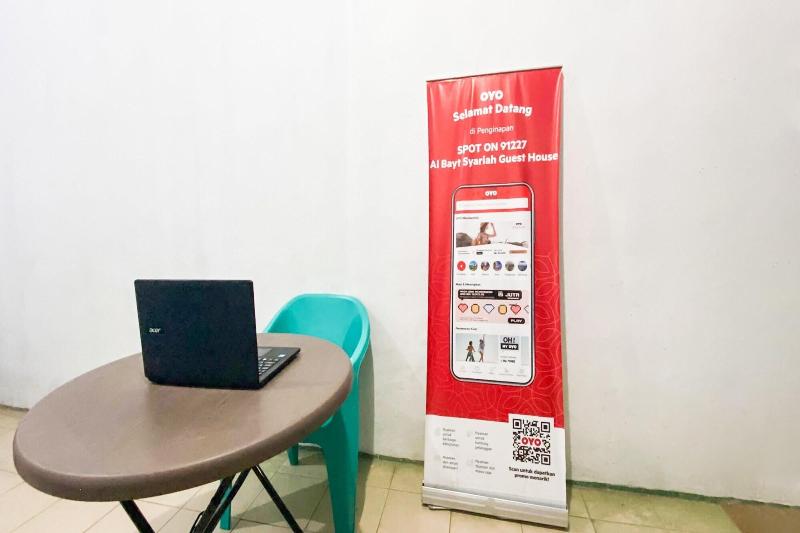 酒店 Spot On 91227 Al Bayt Syariah Guest House