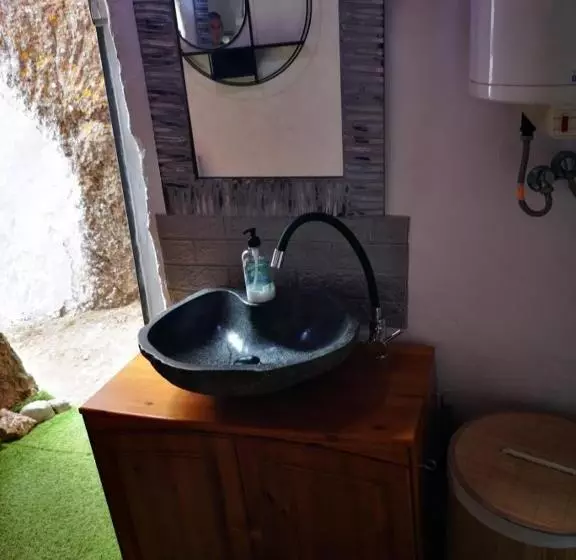 Majatalo Suite Zen Y Cueva Refugio