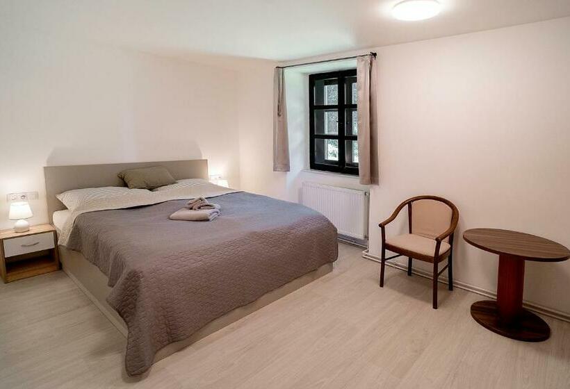 بنسيون U šumavských Pramenů