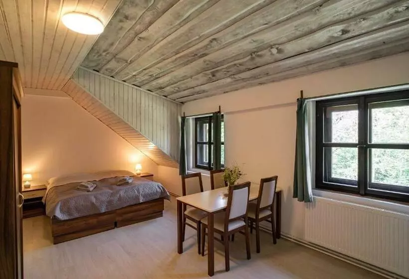 Majatalo U šumavských Pramenů