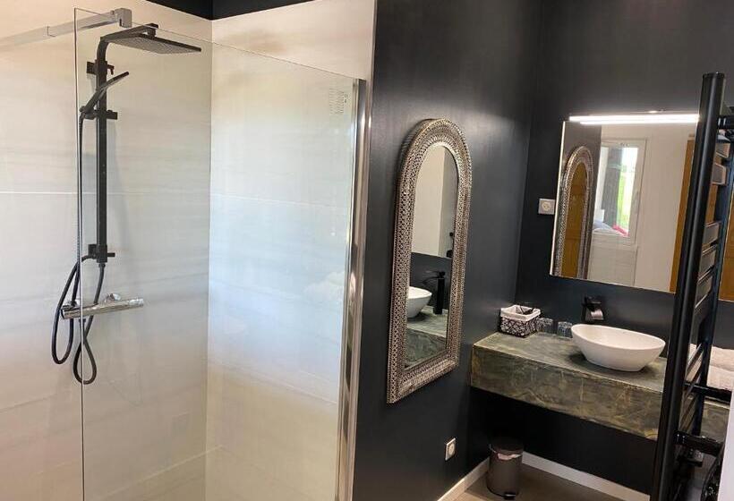 פנסיון Villa Eden