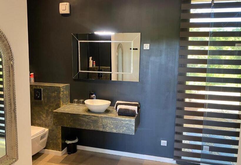 פנסיון Villa Eden