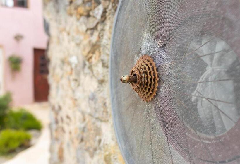 تختخواب و صبحانه Alma Do Paço