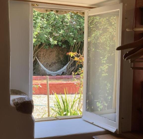 تختخواب و صبحانه Alma Do Paço