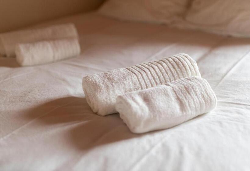 تختخواب و صبحانه Alma Do Paço