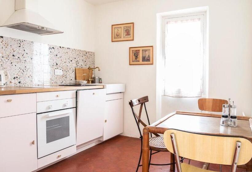 مبيت وإفطار Maison Sumiane