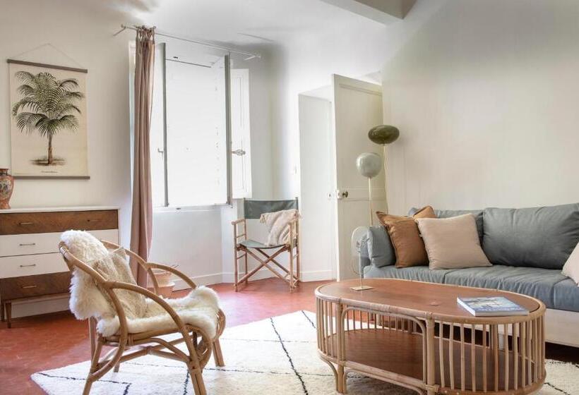 مبيت وإفطار Maison Sumiane