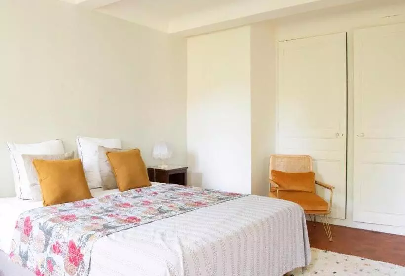 Aamiaismajoitus (B&B) Maison Sumiane