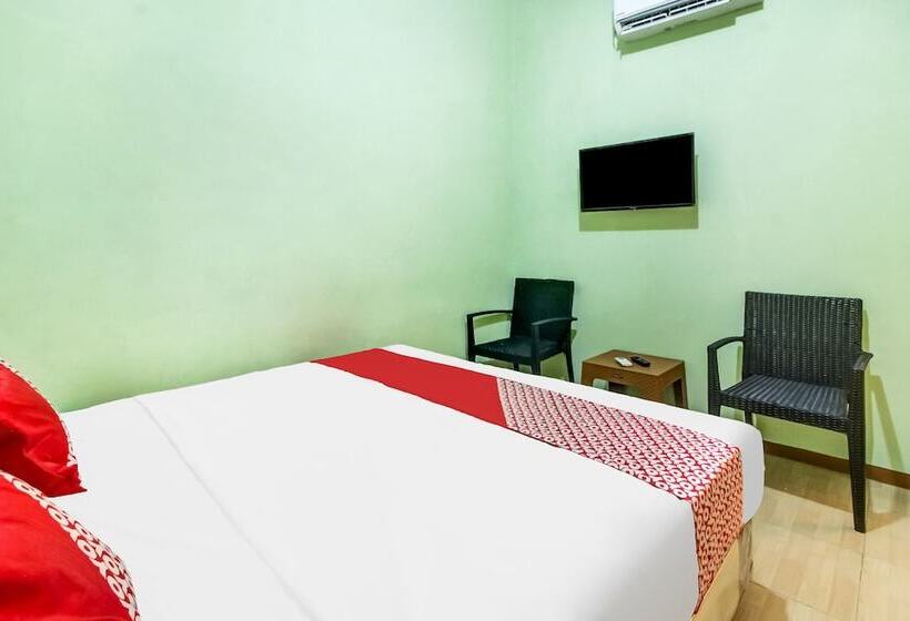 Hotel Oyo 91216 Siliwangi Guest House Syariah Cirebon