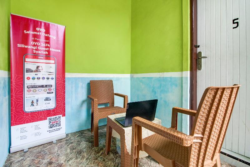 Hotel Oyo 91216 Siliwangi Guest House Syariah Cirebon