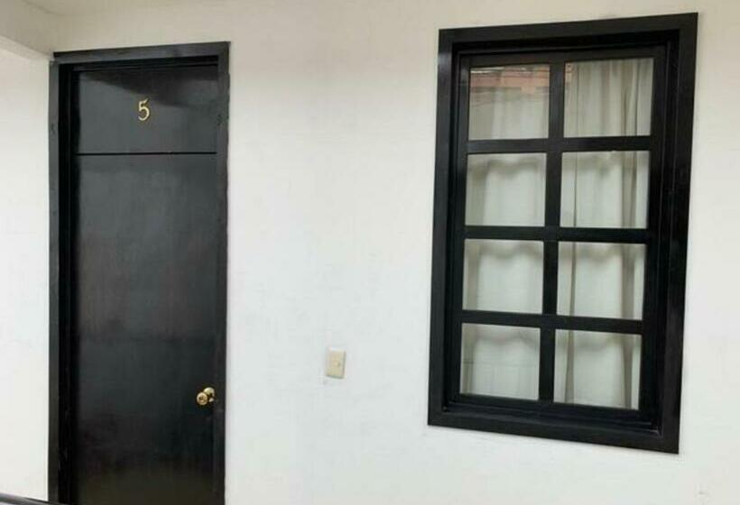 ペンション Amalia