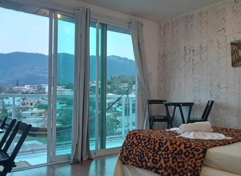 ペンション Hospedagem Sol Nascente