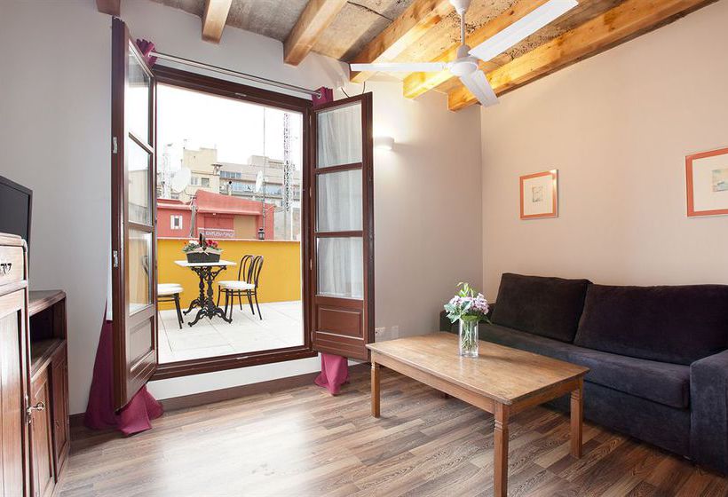 Apartamento Barcelona Next Door Gothic Window