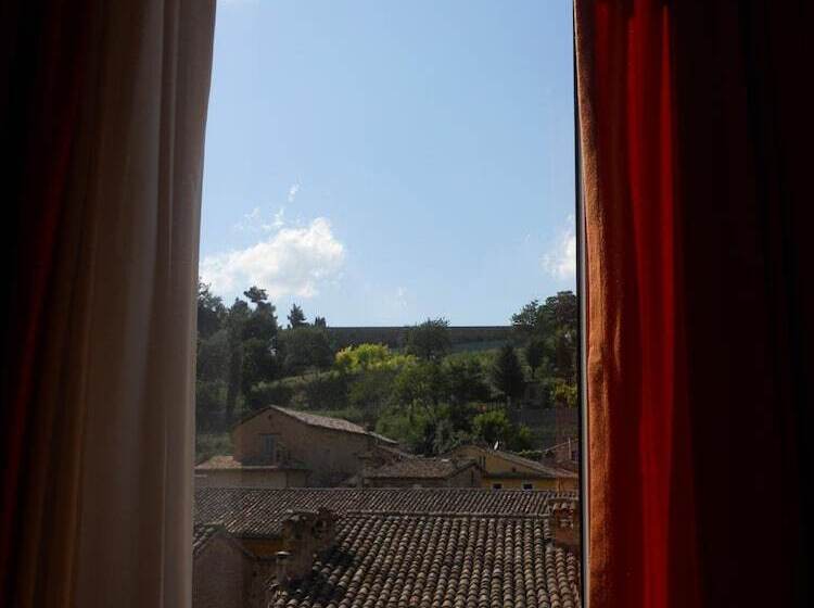 בית מלון כפרי Albergo Italia