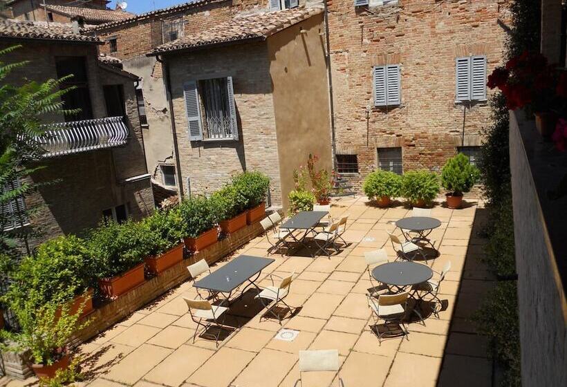 בית מלון כפרי Albergo Italia