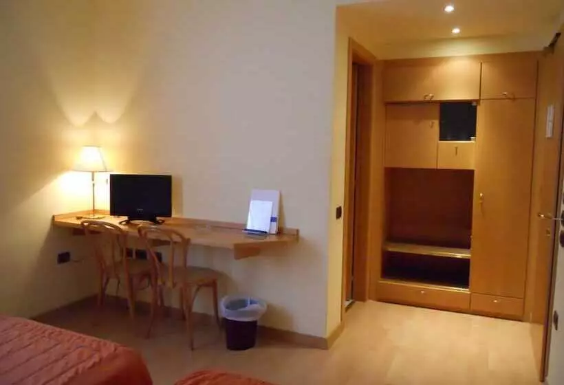 Отель Albergo Italia