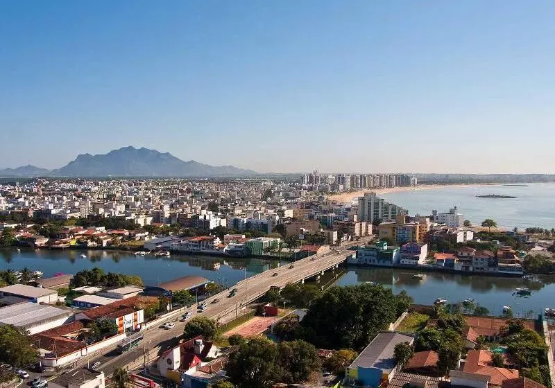 Отель Ibis Vitoria Aeroporto