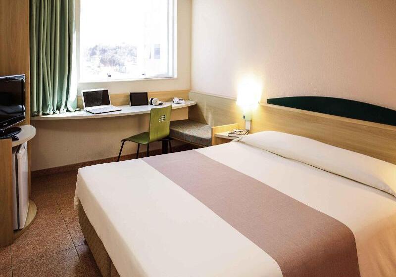 هتل Ibis Vitoria Aeroporto