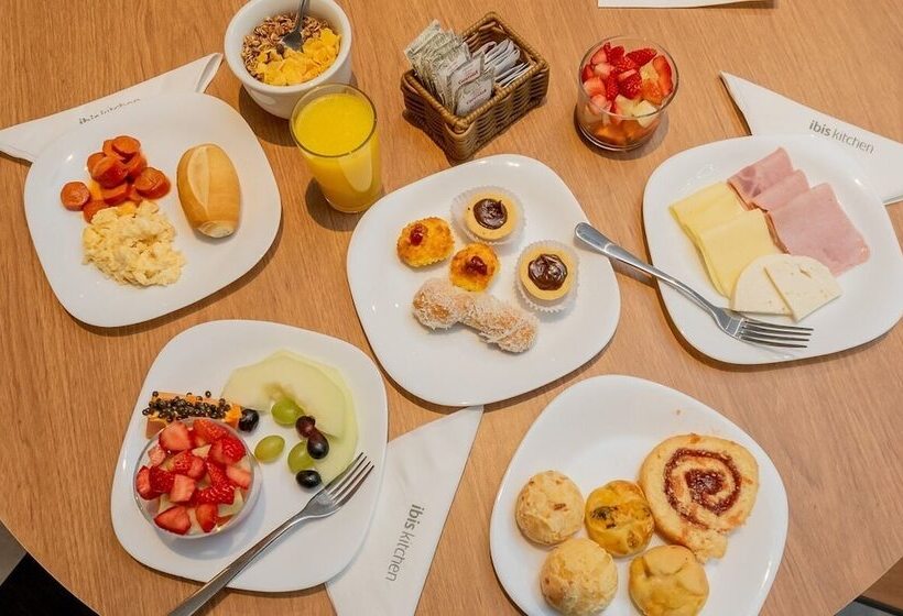 هتل Ibis Vitoria Aeroporto