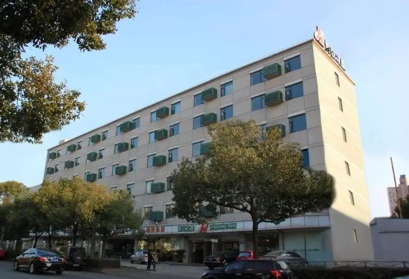 Otel Jinjiang Inn Shanghai Baoyang Dock