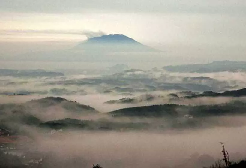 호텔 Kirishima Onsen Ryokojin Sanso