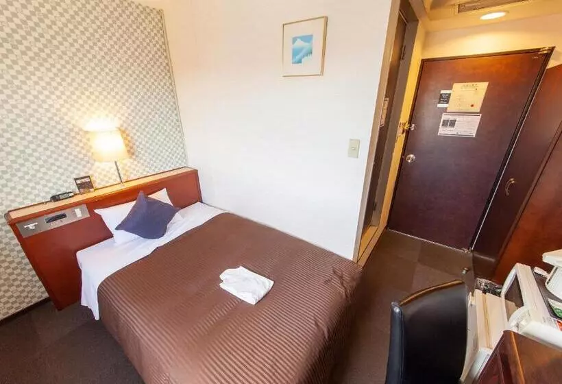 Отель Livemax Budget Sagamihara