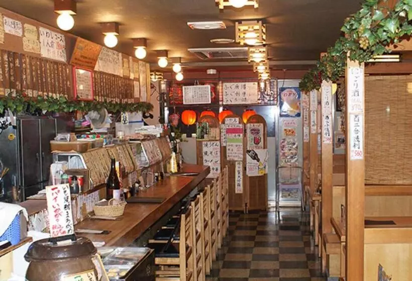 Отель Livemax Budget Sagamihara