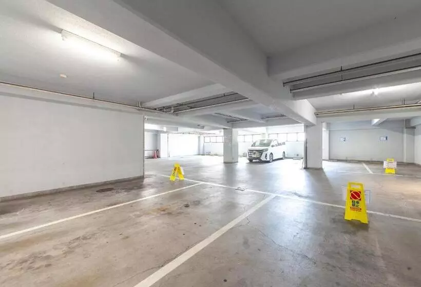 Отель Livemax Budget Sagamihara