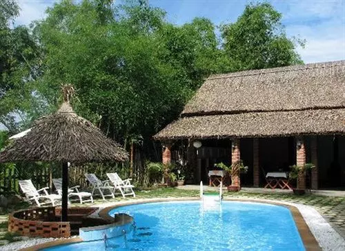 هتل Tribee Ede Central Hostel
