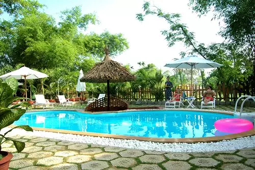 هتل Tribee Ede Central Hostel