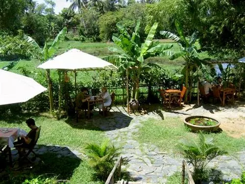 هتل Tribee Ede Central Hostel
