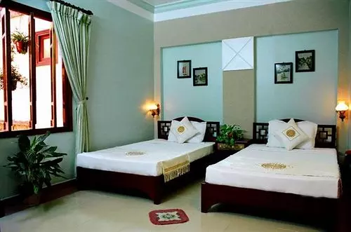 هتل Tribee Ede Central Hostel