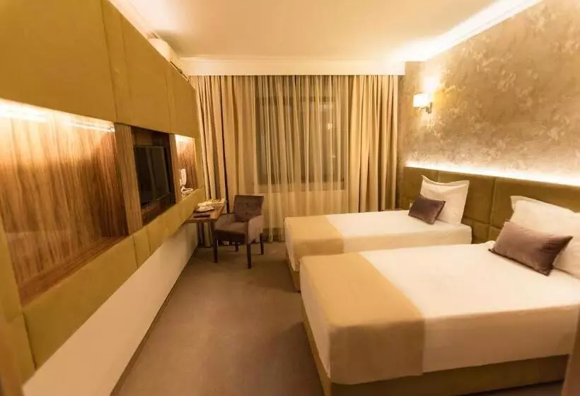 هتل Orient Braila