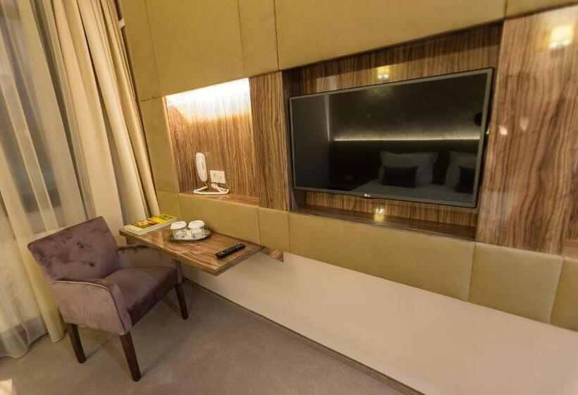 Отель Orient Braila