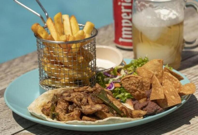 ホテル Playa Westfalia